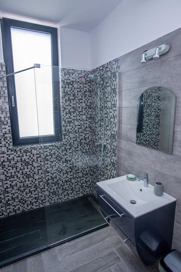 Constantinos Apartment Mamaia Nord Năvodari Exterior foto