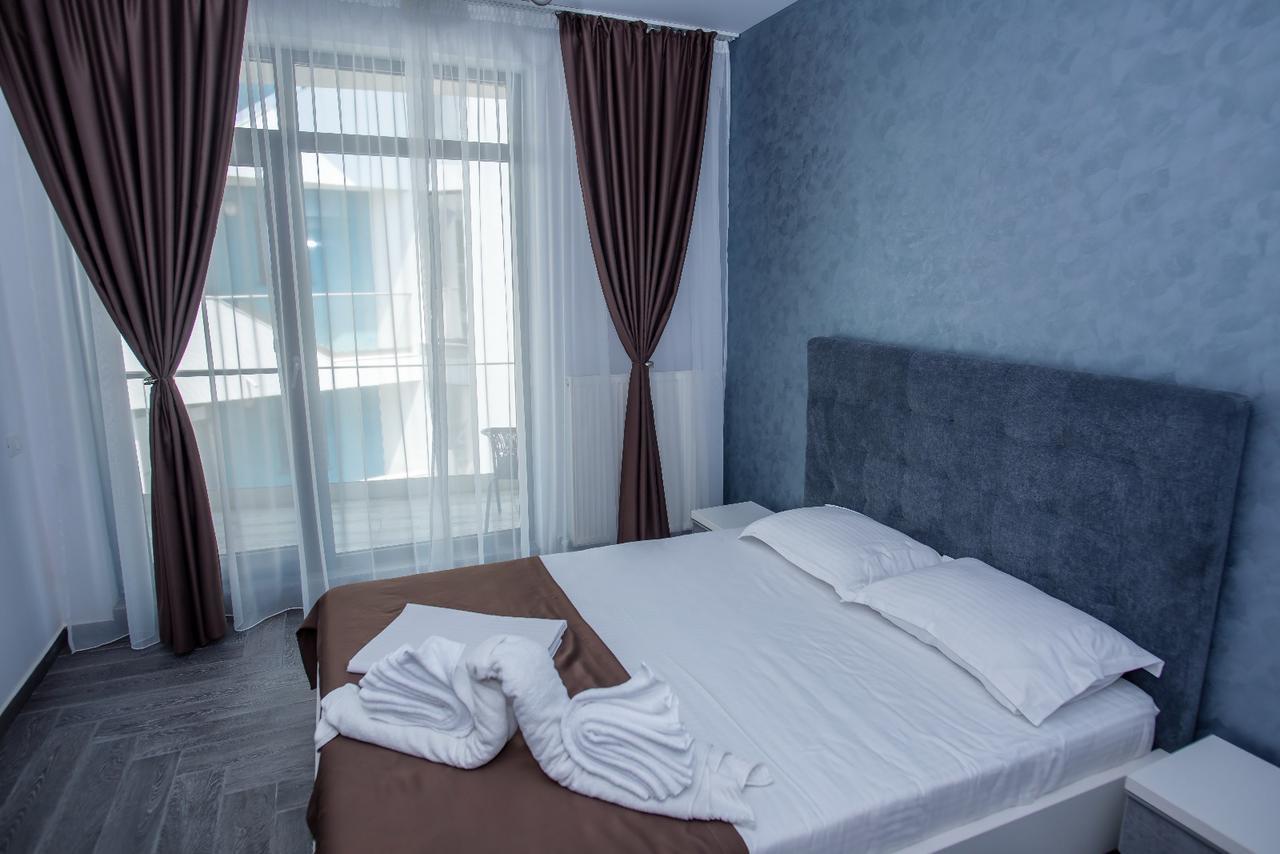 Constantinos Apartment Mamaia Nord Năvodari Exterior foto